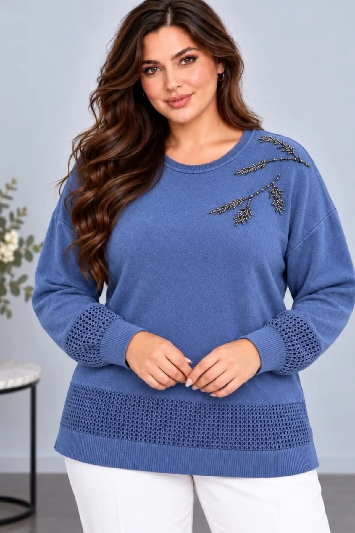 CEDY DENIM Kadın Bisiklet Yaka Dal Yaprak İşlemeli Taş Detaylı Dokulu Triko Kazak C27061 - Mavi